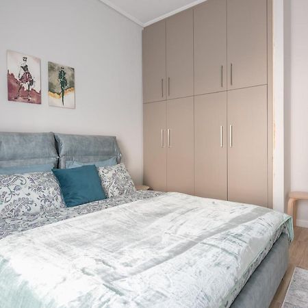 Comfy And Modern Apartment Atena Exterior foto