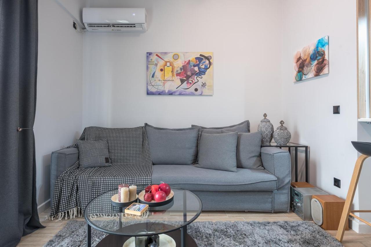 Comfy And Modern Apartment Atena Exterior foto